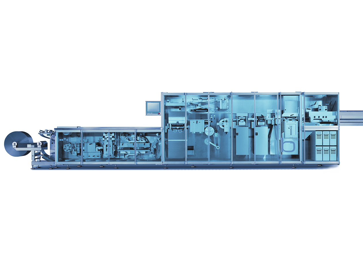 Das pharmagerechte Design ermöglicht einfachste Reinigung und garantiert Reinraumatmosphäre. Uhlmann Pac-Systeme GmbH & Co. KG - Pharmaindustrie - Verpackungsindustrie - Verpackungsmaschine - designship GmbH - Produktdesign - Industriedesign - Maschinendesign - Interfacedesign - iF world design index - Top 25 Industry - Top 100 design studios worldwide - we love design