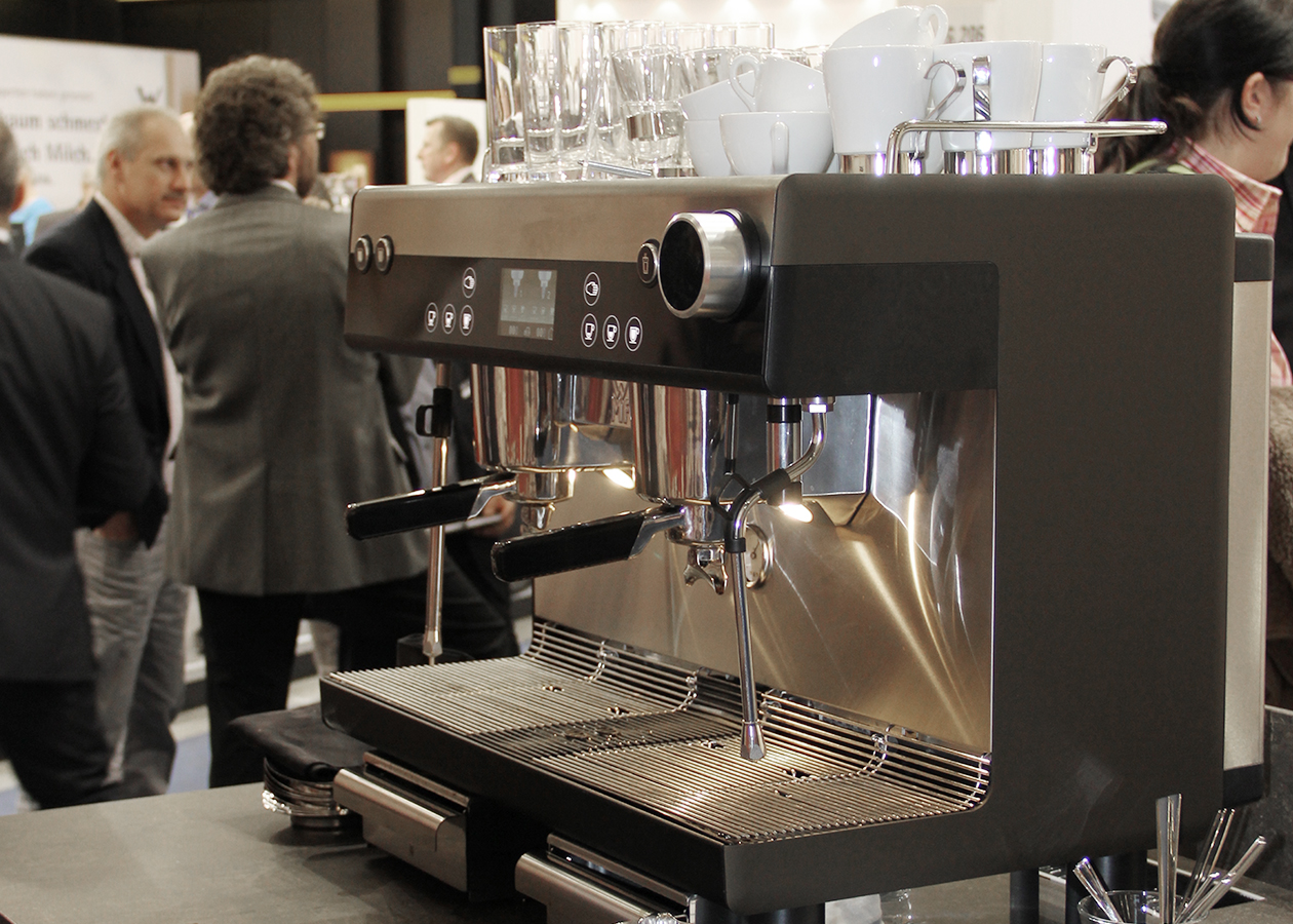 Highest design quality and pioneering design for a traditional portafilter machine. The new WMF espresso combines modernity and technological leadership with the flair of a traditional portafilter. State-of-the-art operating elements and an intelligent, semi-automatic system deliver perfect coffee enjoyment. Internorga 2015 - Messe -red dot award 2015 - best of the best - Designpreis - designship GmbH - Product design - Industrial design - Interface design - iF world design index - Top 25 Industry - Top 100 design studios worldwide - we love design